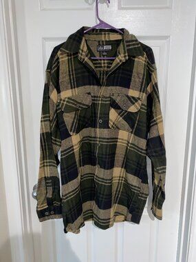 Canyon Guide Outfitters Man's Green/Tan Thick Long Flannel